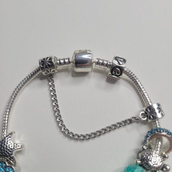 NWT Pandora Style Charm Bracelet Blue And Silver Ocean Drive Snap Close 6.5 Inch - Picture 6 of 6